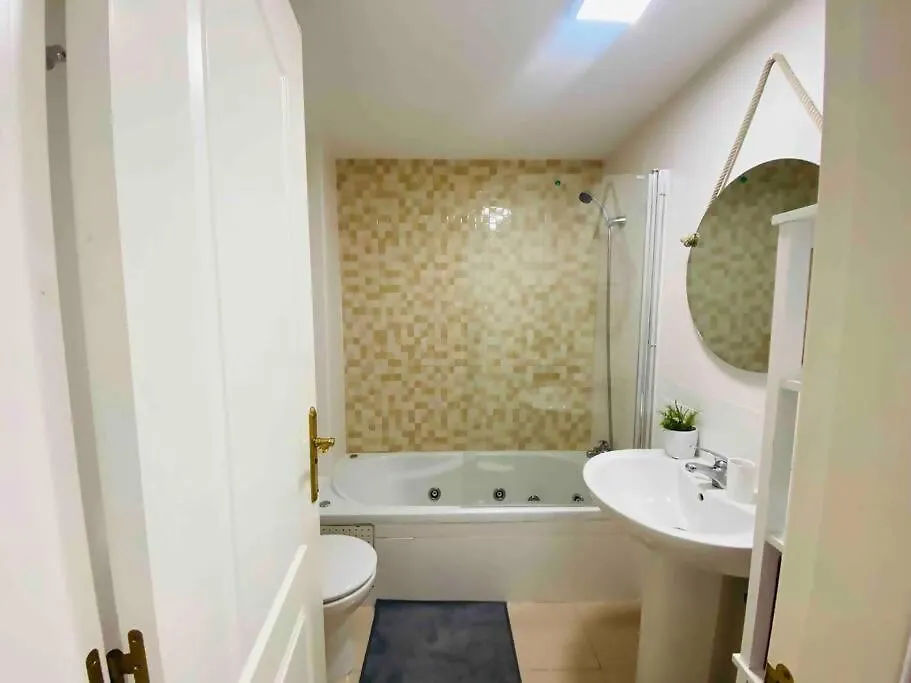Apartmán Piso Cerca A La Playa Con Piscina Y Vistas Al Mar Benalmádena