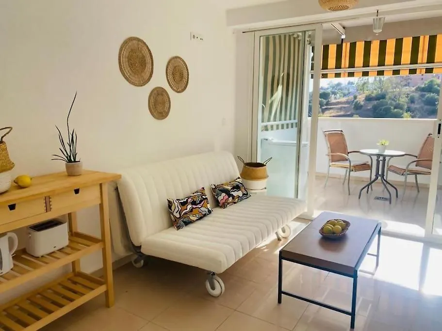 شقة Piso Cerca A La Playa Con Piscina Y Vistas Al Mar بينالماذينا